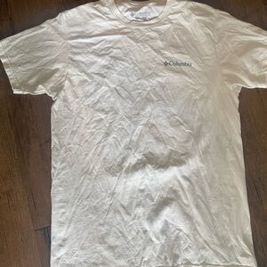 Columbia White Short Sleeve Tee Men camping Style